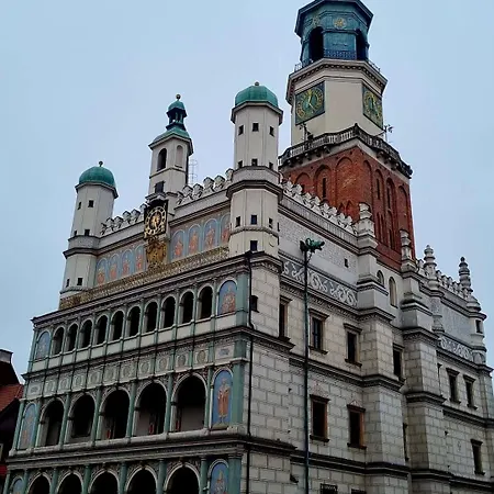 Luxury In Center Town! Poznan